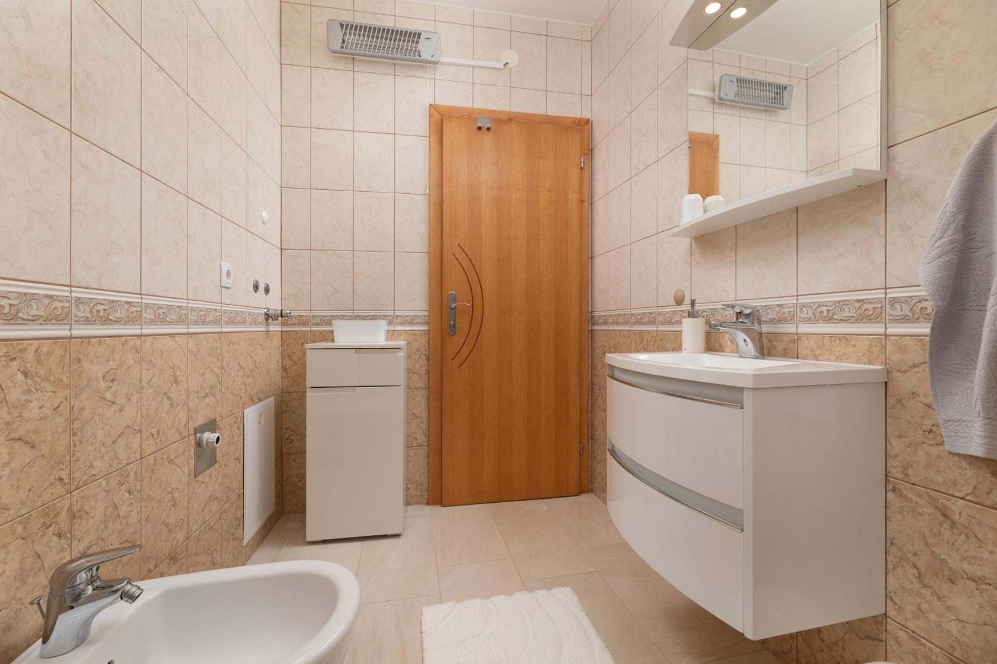 Apartments Kvarner Малинська Екстер'єр фото